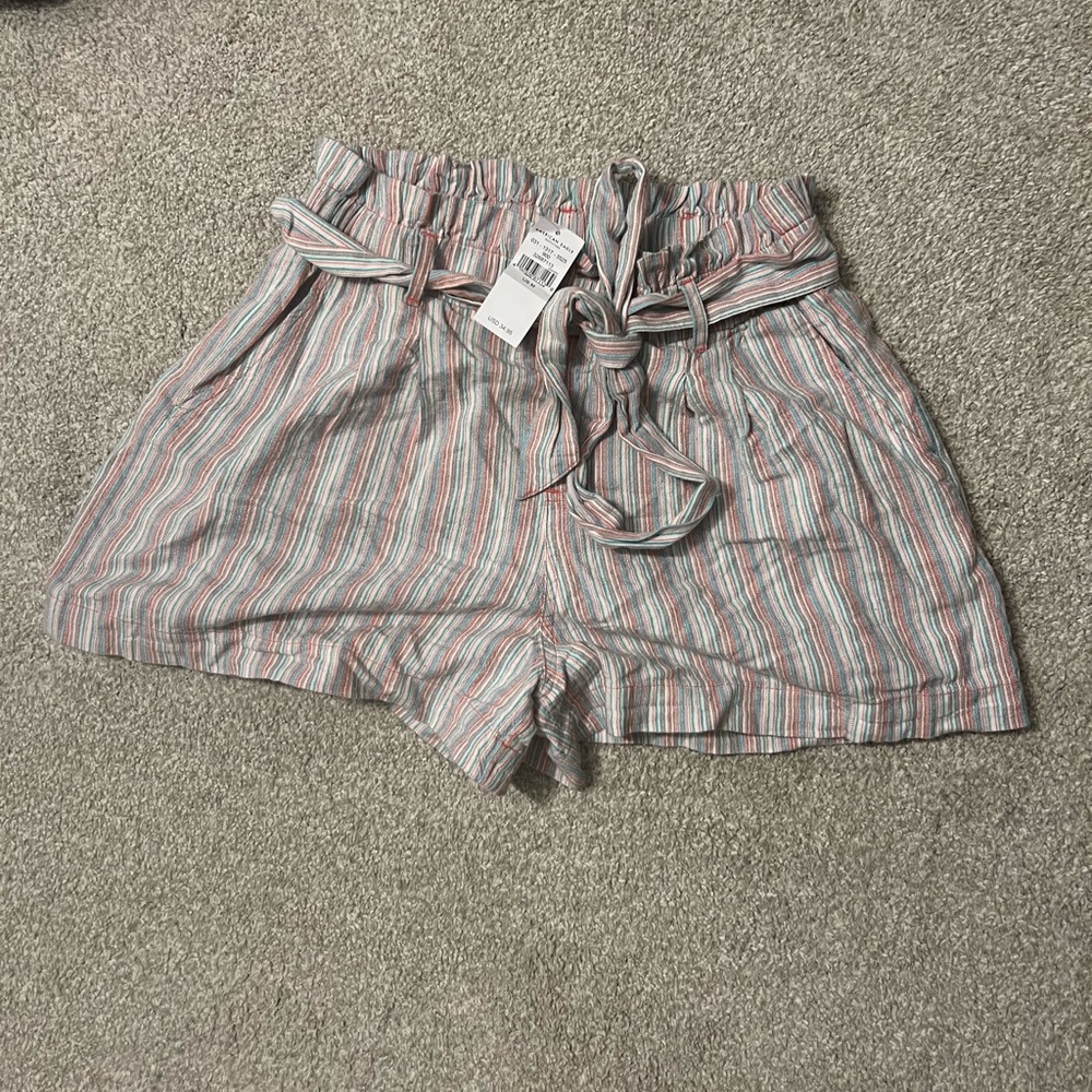 Tie shorts